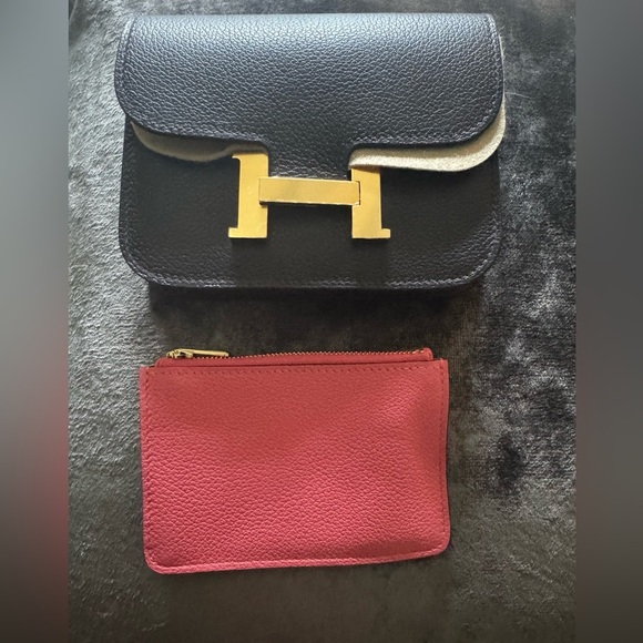 Constance Slim bicolor wallet
NEW HERMES color prunoir/rose azalée
NWT’s/box - Picture 2 of 10